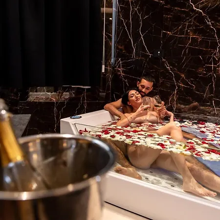 Nuar Suite&spa Palerme