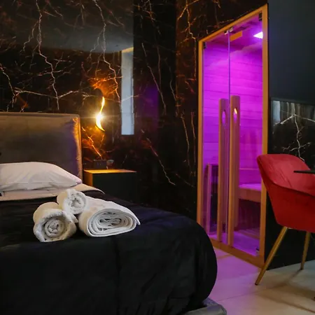 B&B Nuar Suite&spa 4*