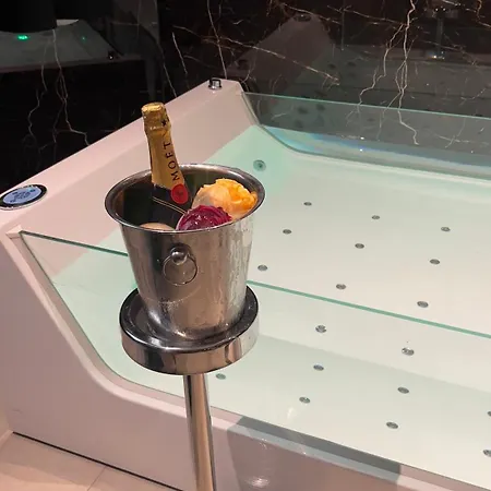 Bed & Breakfast Nuar Suite&spa 4*